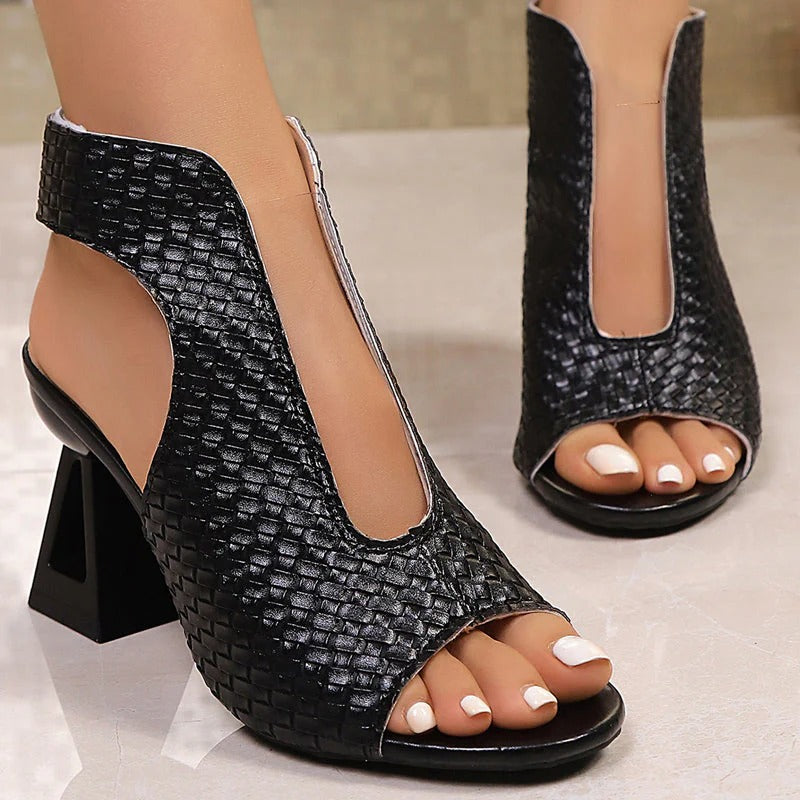 Elegante damessandalen met peeptoe-hak