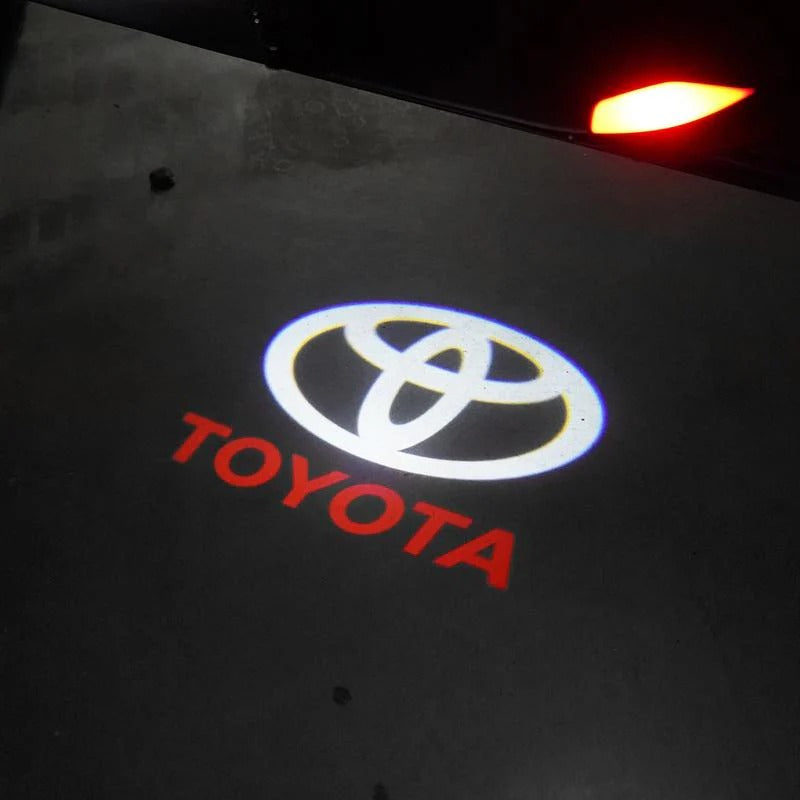 Auto Logo Projector Verlicht Je Instap Met Een Stijlvol Logo