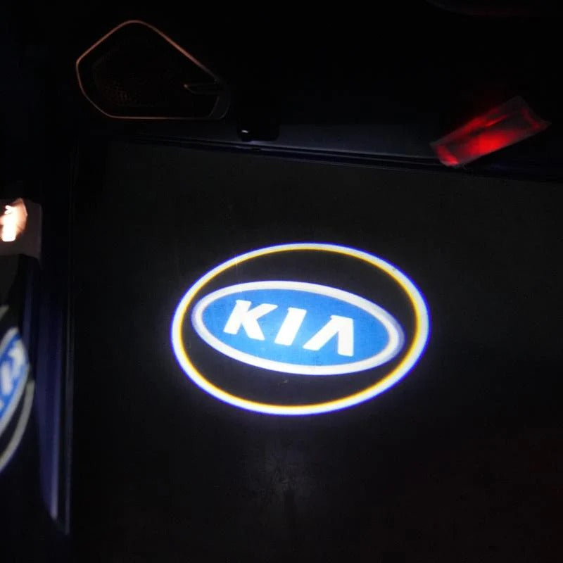 Auto Logo Projector Verlicht Je Instap Met Een Stijlvol Logo