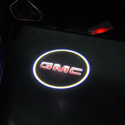 Auto Logo Projector Verlicht Je Instap Met Een Stijlvol Logo