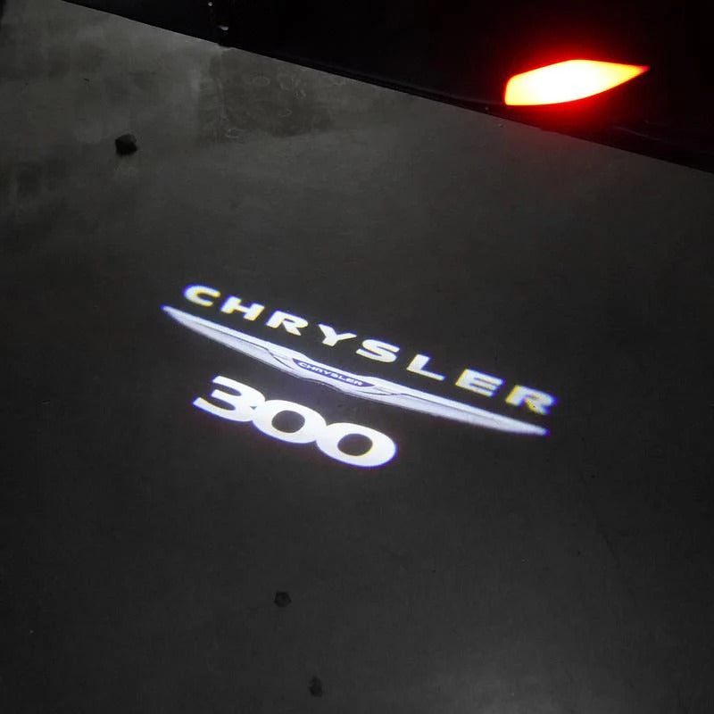 Auto Logo Projector Verlicht Je Instap Met Een Stijlvol Logo